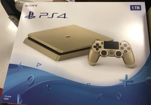 Gold PS4 Slim Might Be Coming Soon, According to Rumors